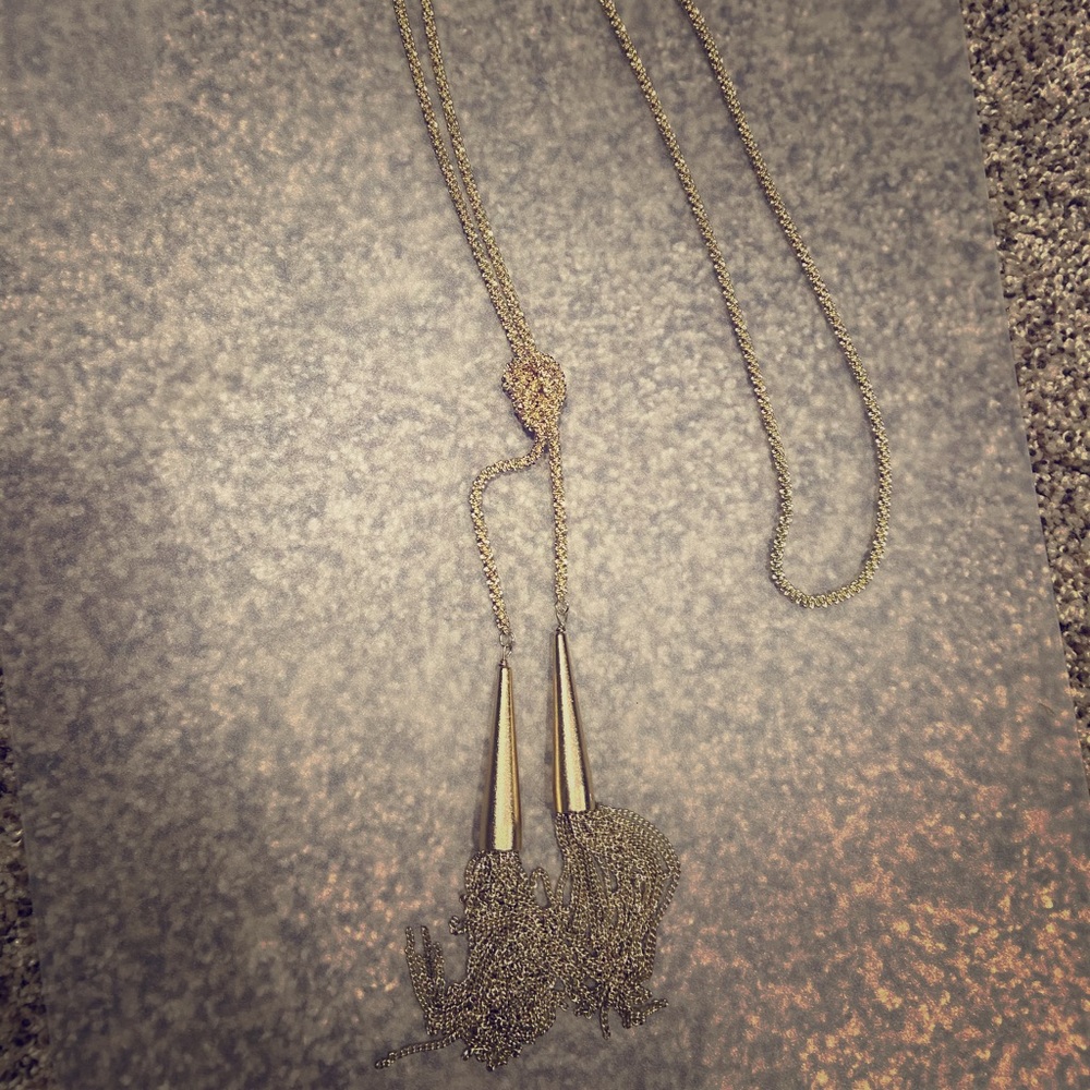Kendra Scott Phara necklace, gold